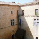 Le château de Montmaur -façade cours intérieure